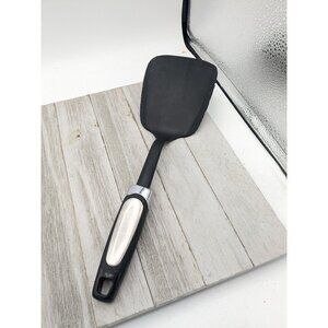 Farberware Small Solid Spatula Turner Flipper Black Nylon Plastic 11"